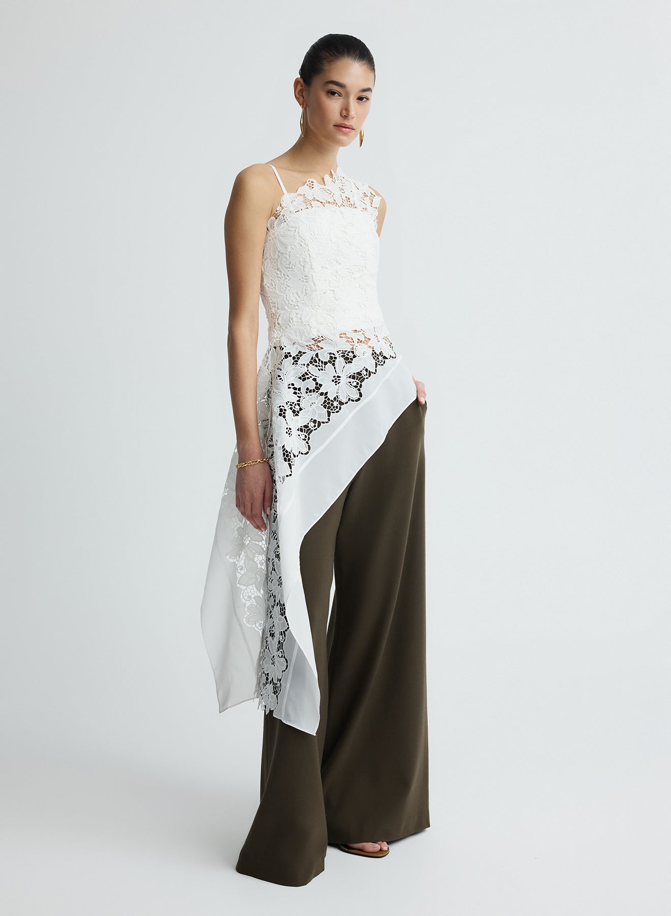 FAYE TOP (WHITE GUIPURE LACE W/ SWAN)