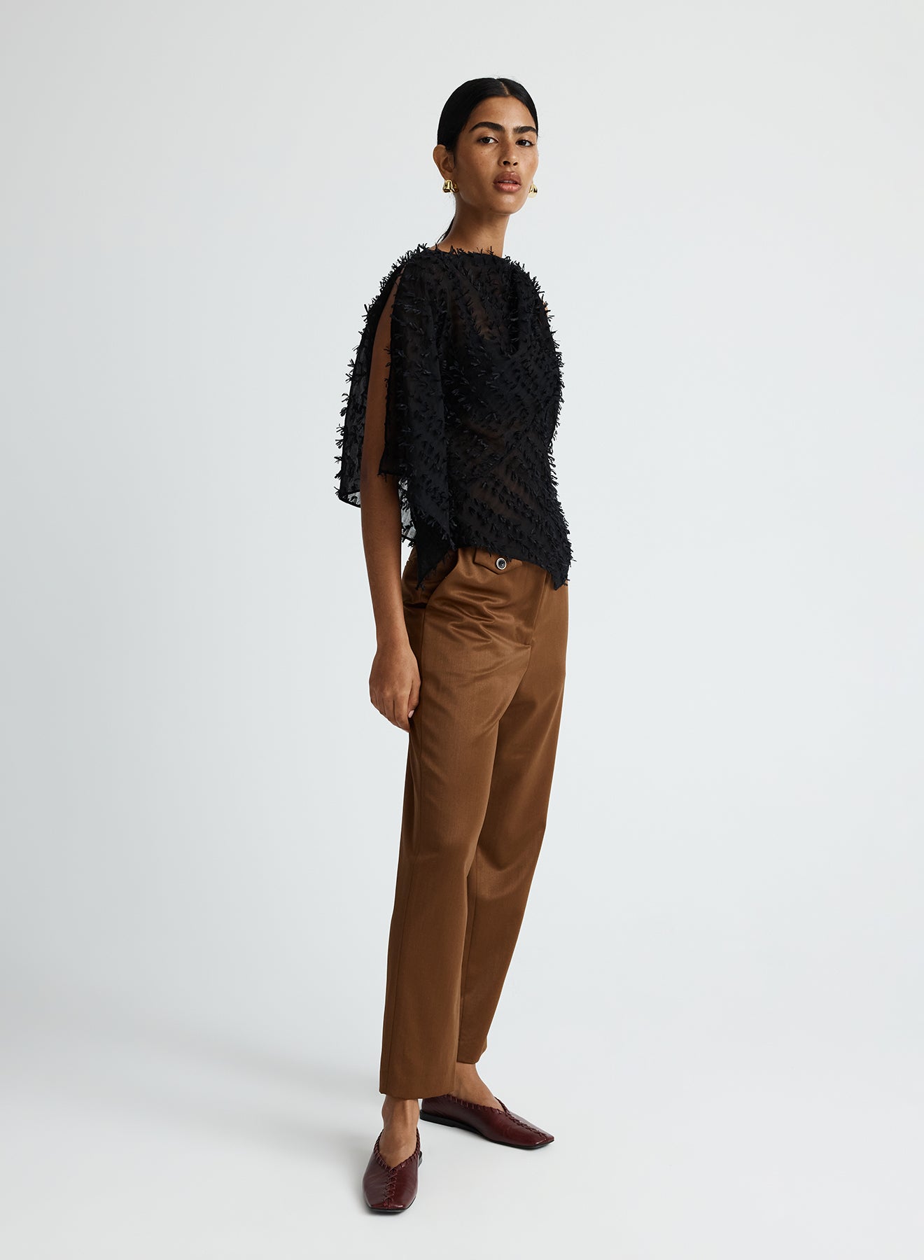 MARYBETH TOP (CLIPPED JACQUARD)