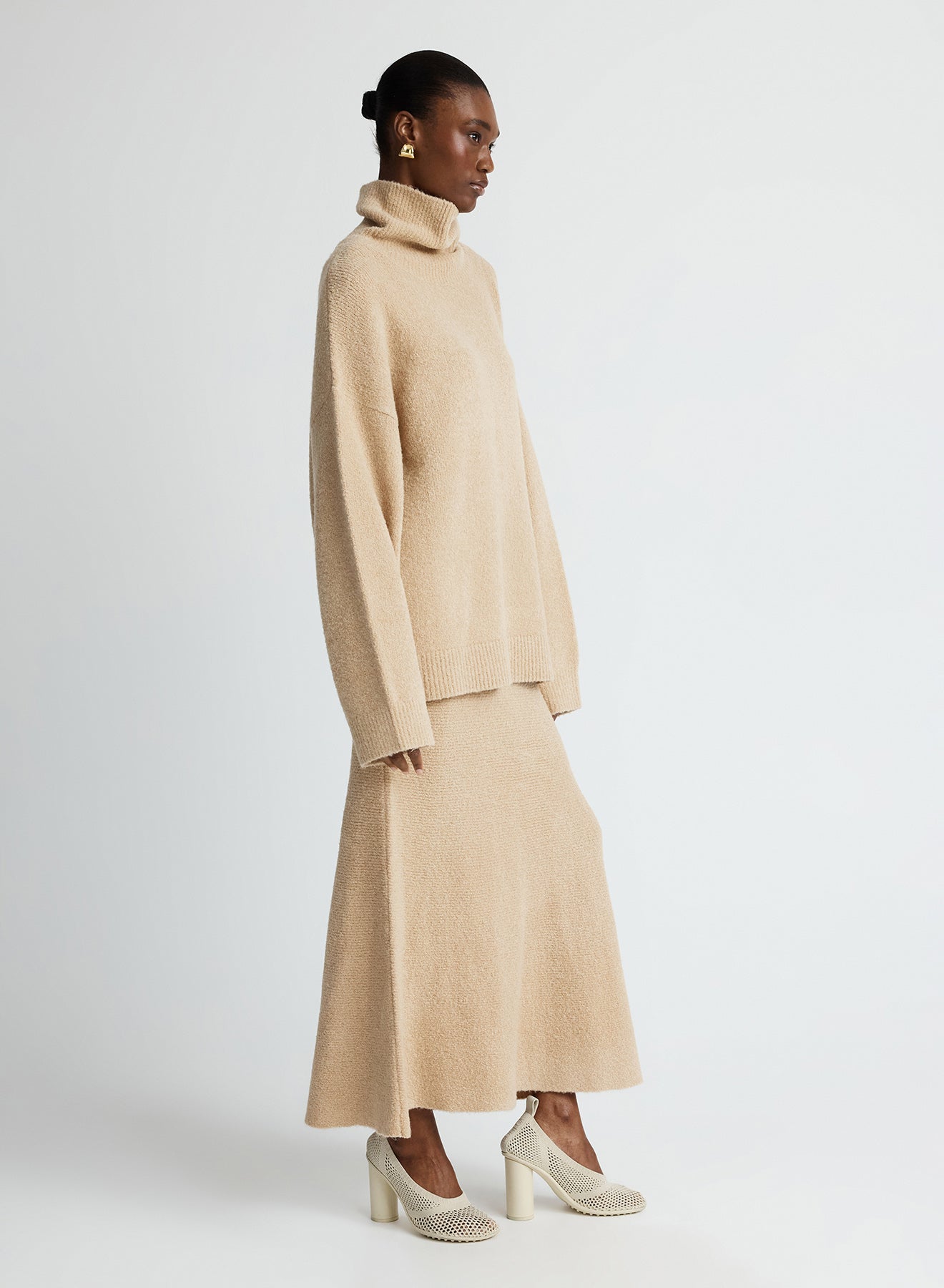 ASPEN SWEATER (CAMEL)
