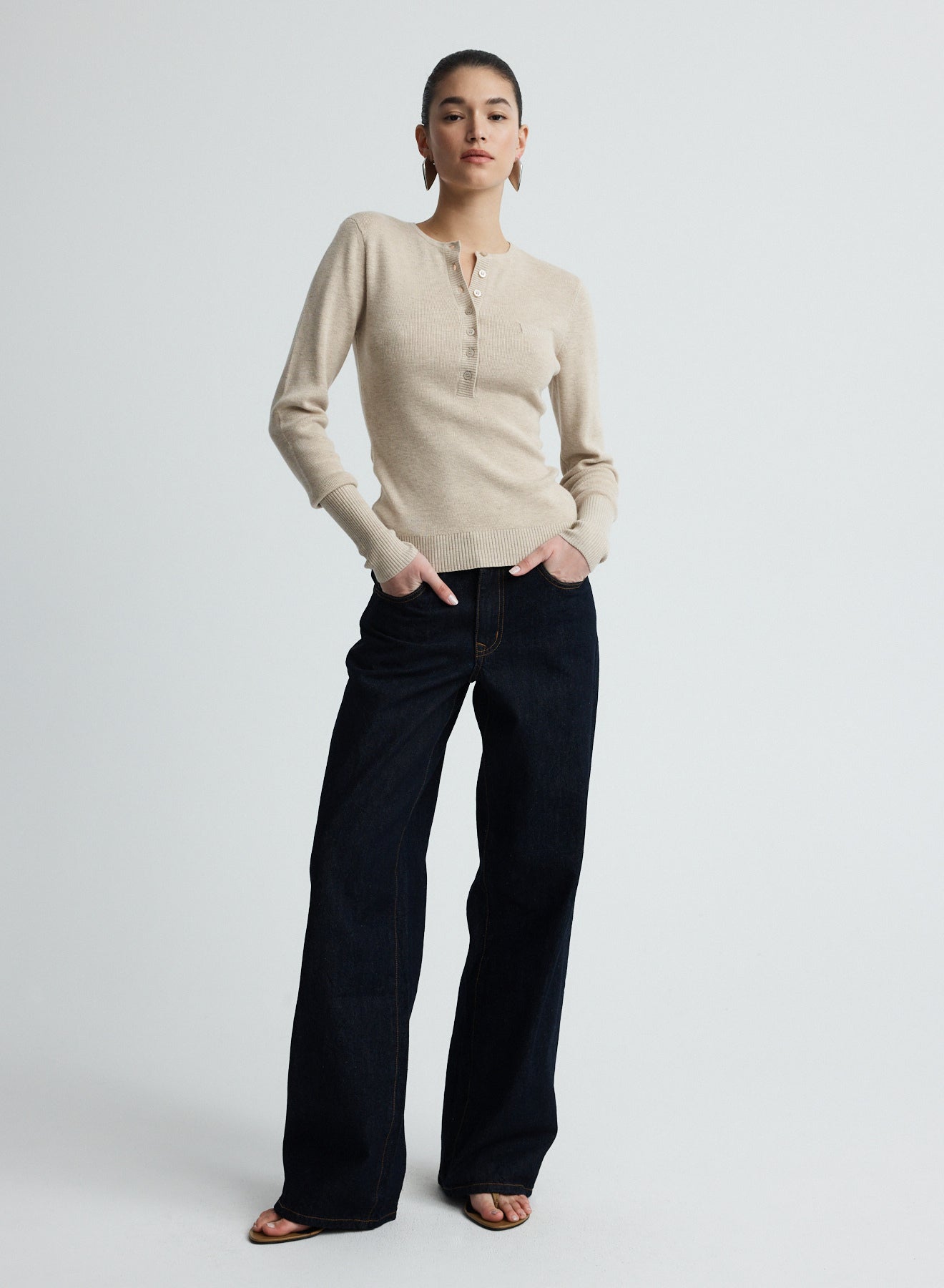 MILA TOP (ALMOND)