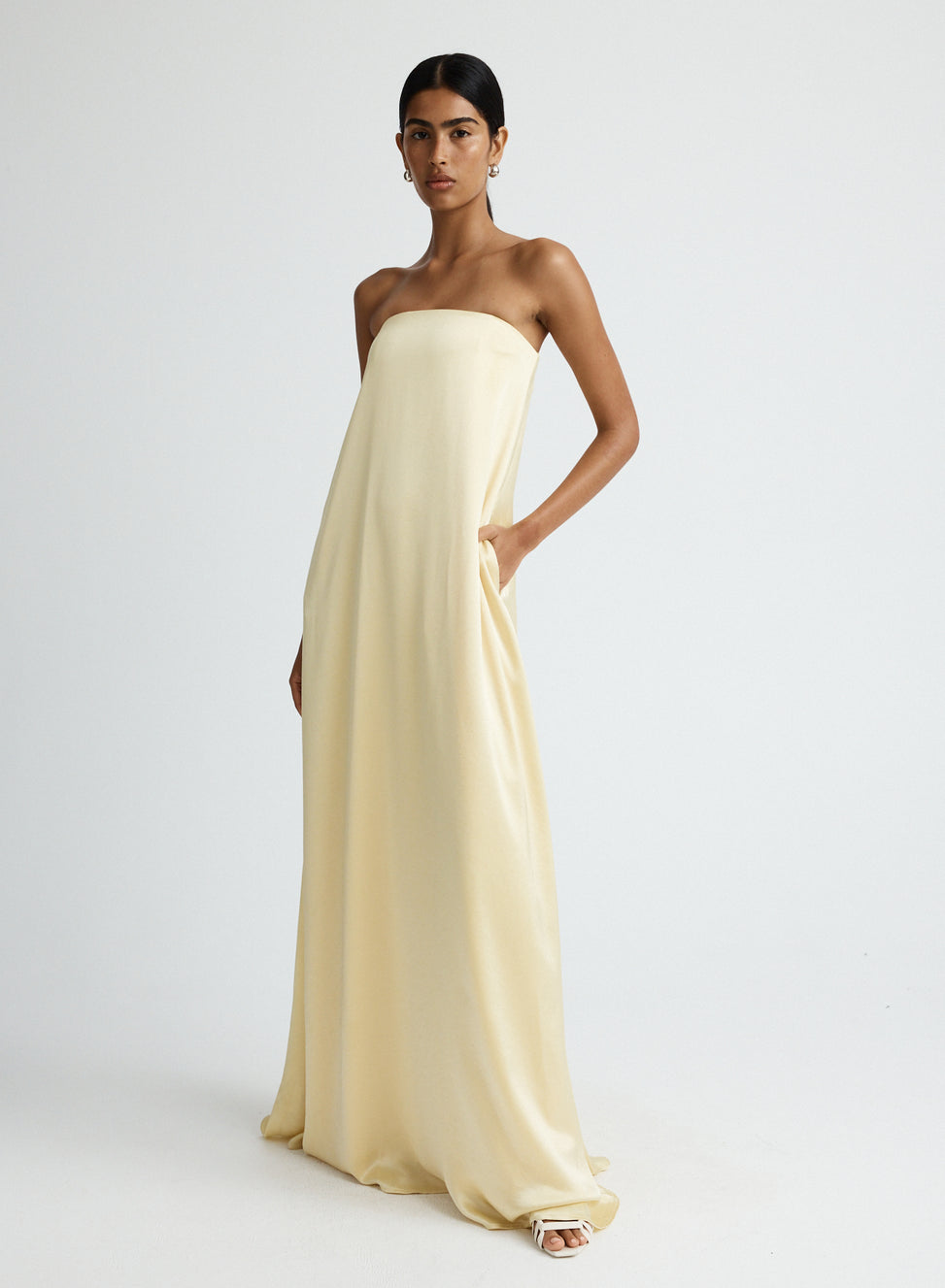 DELFINA DRESS (CHAMPAGNE) ANNA QUAN US DELFINA DRESS (CHAMPAGNE) ANNA QUAN US
