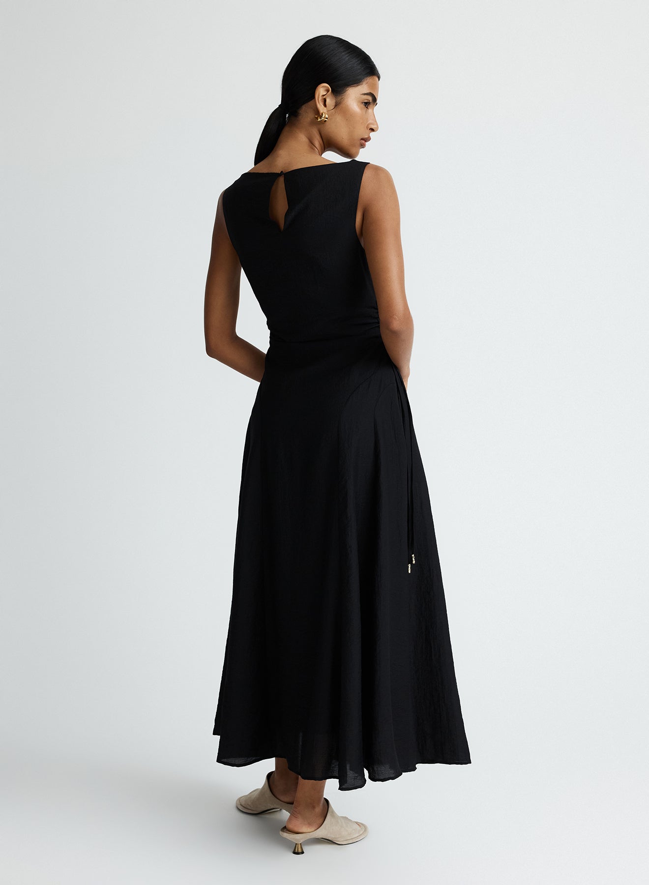 MAI DRESS (BLACK LYOCELL)