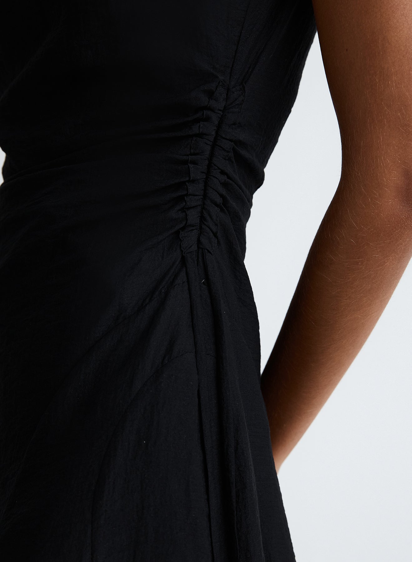 MAI DRESS (BLACK LYOCELL)