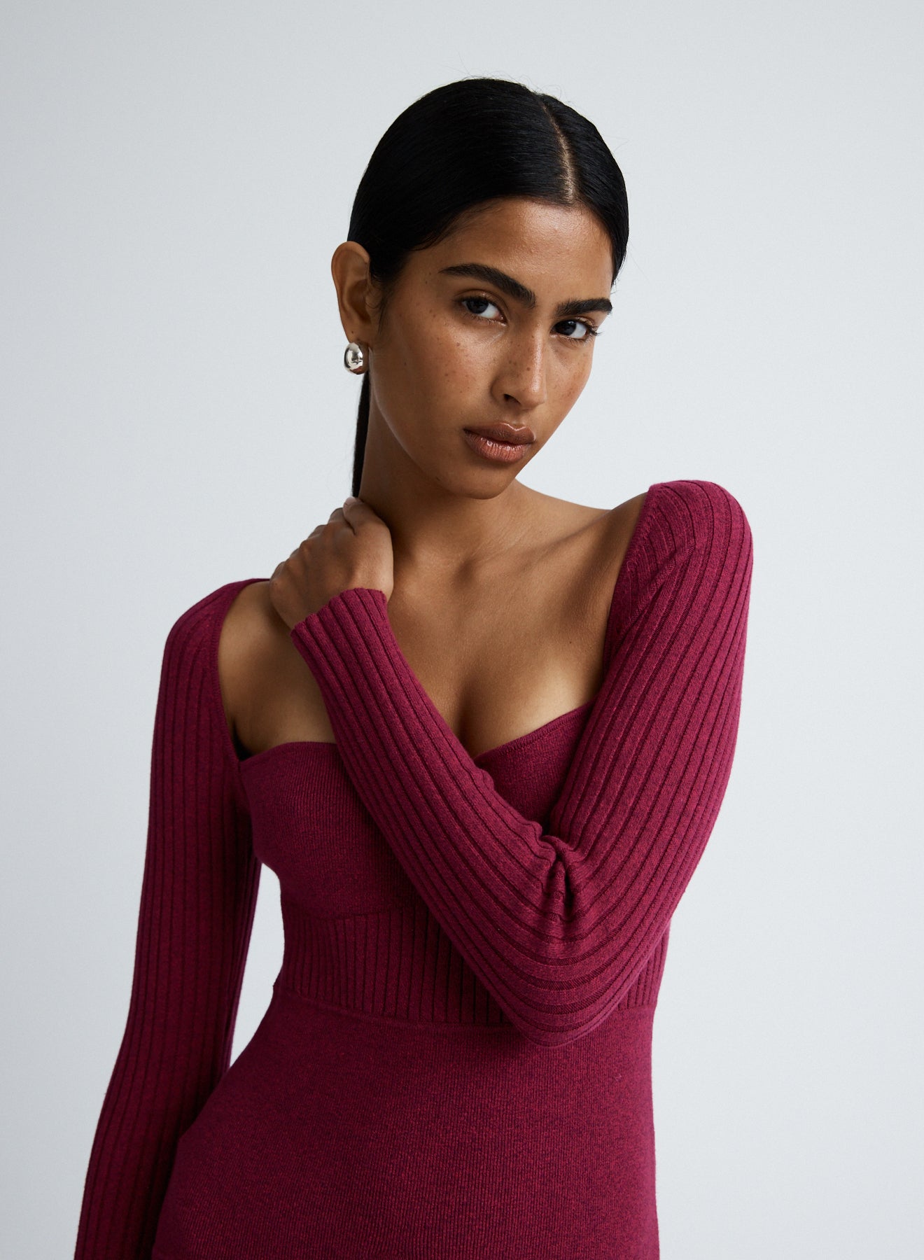 ABIGAIL DRESS (CHERRY)