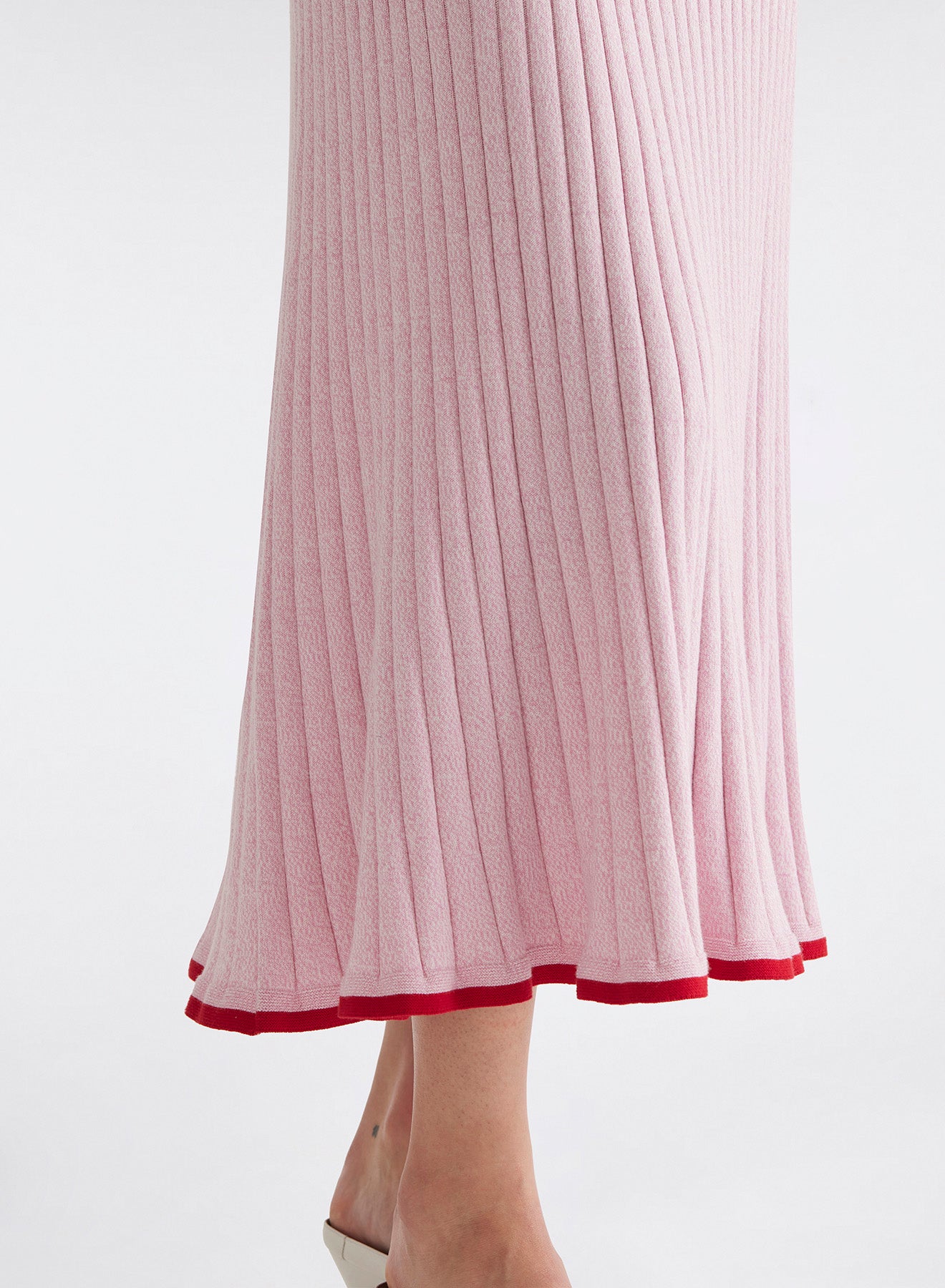 【BAON】Lanta pin tuck banding midi skirt Pink Midi Skirt with Pleating – Texas Patina