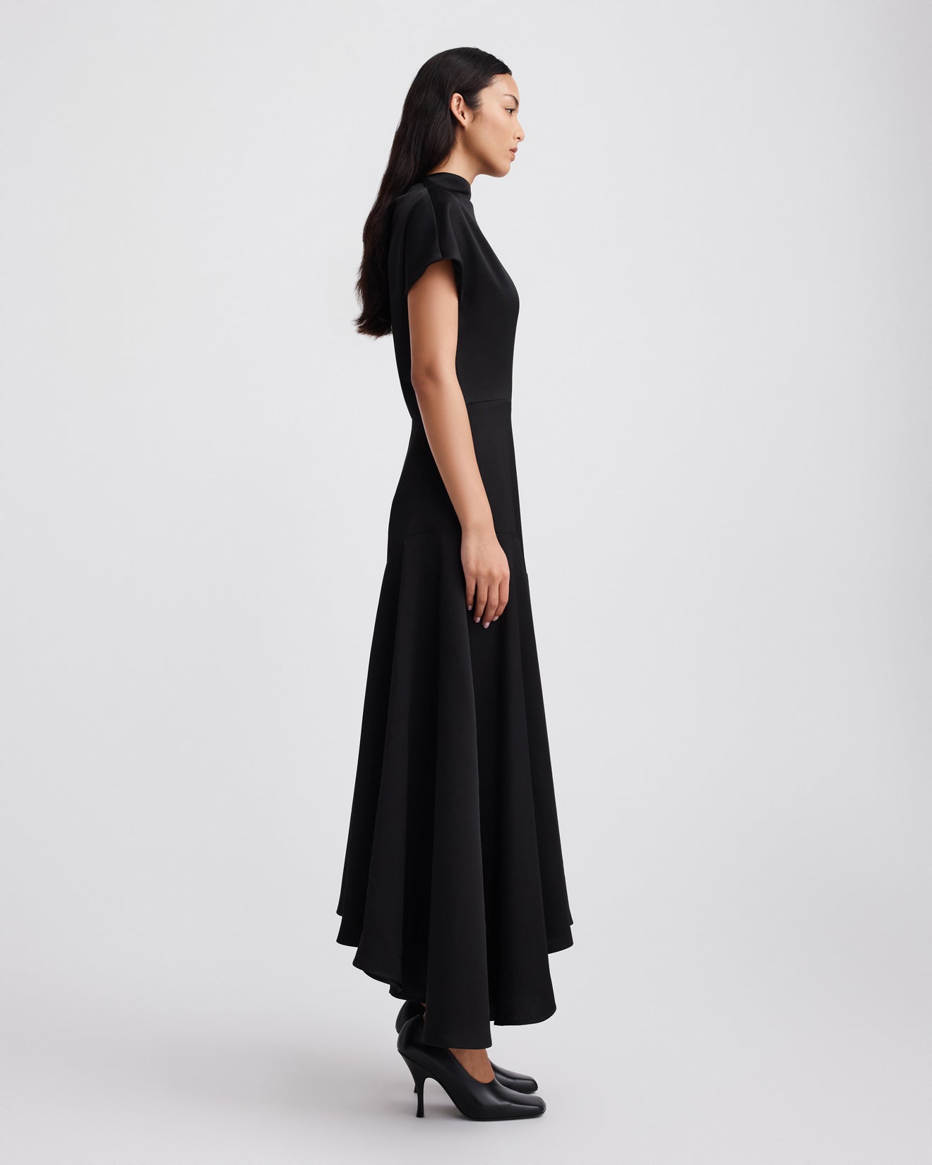 VEDA DRESS (BLACK)