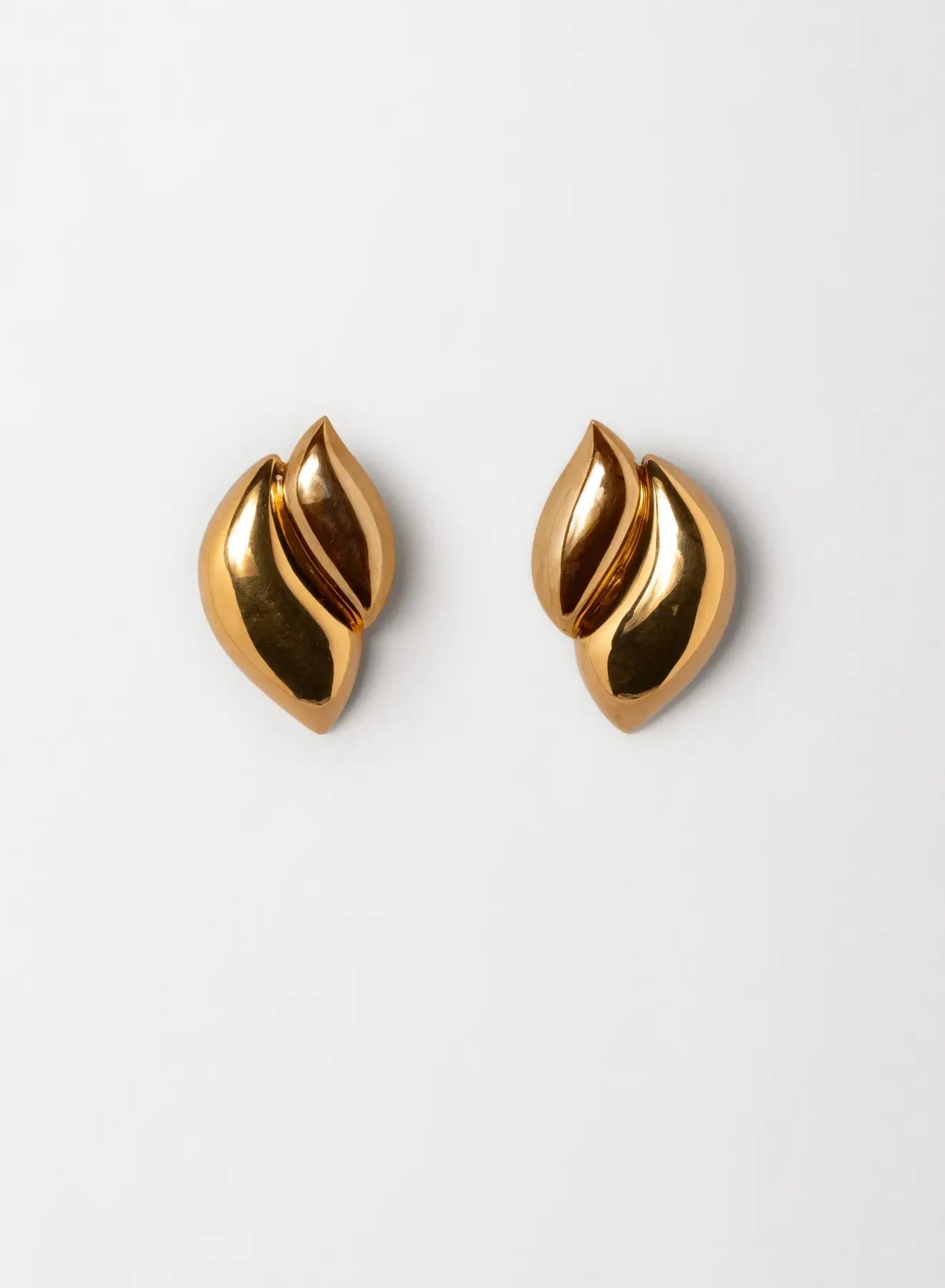 JASMIN SPARROW PETAL EARRINGS (GOLD VERMEIL)